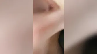 Make my Littl3 Vagina Squirt
