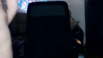 A new homemade performance of the famous russian milf skank AimeeParadise ..