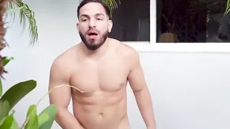 Pervert Getting Lucky With Kira Perez