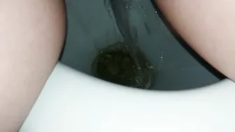 Diary porn video – Week 39 Pregnant Pissing Diary