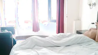 He Treated the hot Bombshell with Good Hooters a Cigarette into Bed