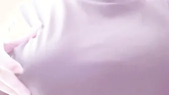乳首イキを我慢しながら一日中むらむらお仕事をします