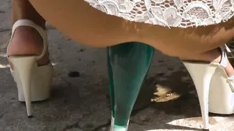 Hotkinkyjo Banged her Butt with Blude Wine Bottle and Prolapse near Straw Bales