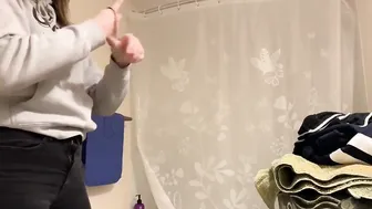 Beauty chick changing
