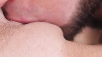 CLOSE UP CLITORIS licking. Irresistible young pink vagina PETTING