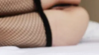 Crazy Hot Beauty Jerks off on Camera