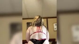 Hotwifenikki porn video – Huge Butt Hotwire Stuffs both Holes until she Ejaculates
