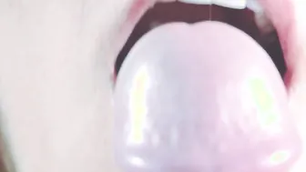 Sesual tongue posing oral sex and perfectly destroyed orgasm