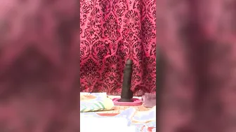 Beauty PAWG Riding Gigantic Ebony Vibrator Reverse Cowgirl and Creams all over it