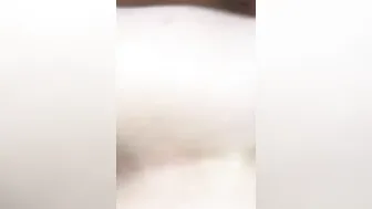 Fill me up with Cum and Rub it on my Butt