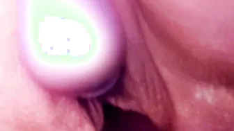 See my Vagina gets Creamy with my Sex Toy