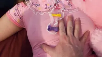 Daughter lays with daddy into his bed and getting plowed and creampied
