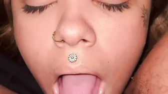 My mistress Sits on my Face (real Lesbians)