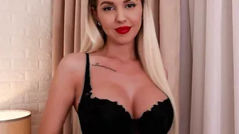 Erotic Pegging with Gigantic Massive Strap-On | TonniaTaylor