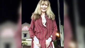 Nude + Cumming At CVS As Cars Pass By And