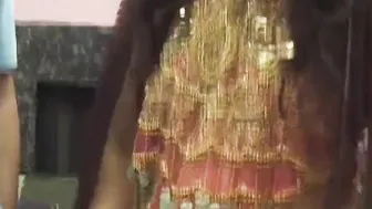 Desi Ex-Wife go cheats on Hubby with Sex Tourist from