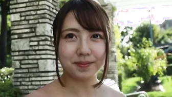 卒業 有花もえ 18歳美・処女デビューから2年間の軌跡 イントロ