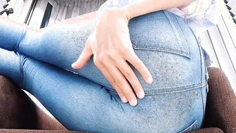CHINESE GINGER COLLEGE GIRL Jerk off LEAKING TIGHT TWAT Outside