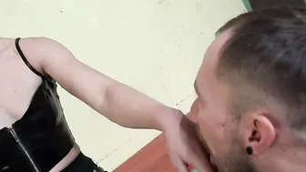 Lilit Sweet the Pegging Queen