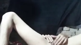 punjab Deshi chick apni choot ka pani nikali