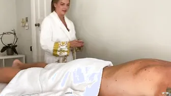 UNEXPECTED SEX WITH INSIDE-HOME STROKES THERAPIST
