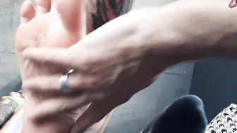 Feet Bdsm. I Enjoy the Grind of my Toes