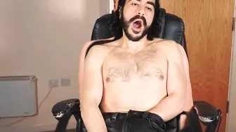 Recycling Hunks - Geraldo Rivera & Friends Asmr