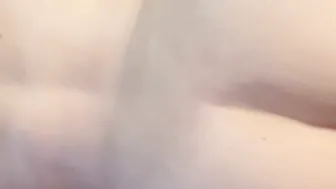 Milf Tries porn video – Milf with a Gigantic Butt tries Anal