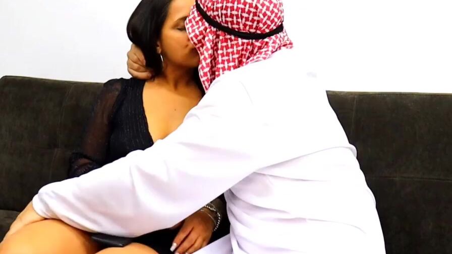 Dubai Beauty Sex - Bruna meets Dubai Arab and fucks him Instagram Arab fucks beauty dark hair  4kPorn.XXX