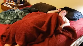 Luscious BBW Ejaculates Rough for the Undercover Vagina-eating Monster