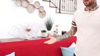 (Dirty Kuleana) Drools When She Sees (Tiny Hands) Huge Tasty Bulge Inside