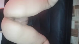 my milf give me her vagina as a christmas present