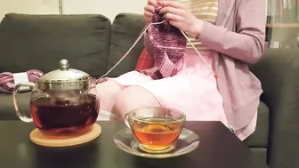 Cosy Diaper Pissing while Knitting and Drinking Tea