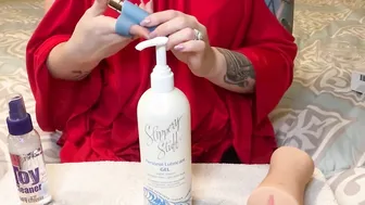 Finger Bang her Snatch using Finger Dildo