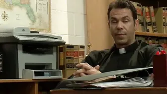 Priest tied and plowed blond bully
