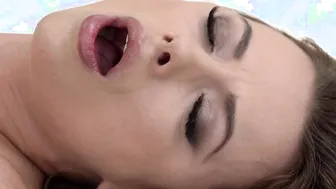 21 SEXTURY - Masseur Oils up Shalina Devine for the Irresistible Assfucking Strokes