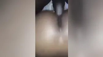 Took the Latex out and came into her Snatch