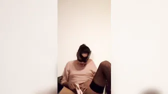 Masturbation and Pretty Squirting. I am a babe Kitty