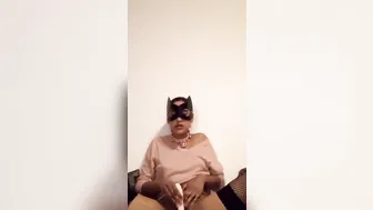 Masturbation and Pretty Squirting. I am a babe Kitty