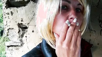 babe Smoking Blonde Sexy Making Out  Sharing Smoke with Stranger