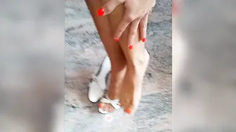 Piedi Ragazze porn video – Piedi Stupendi