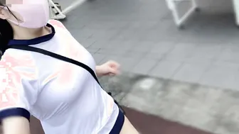 No Bra Running through Shinookubo inside Gym Clothes Bloomers with Rotors inside 