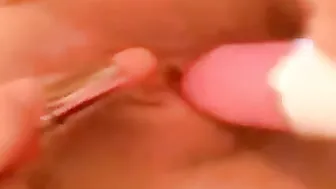 milf Snatch Screwed with Vibrators