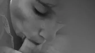 Pipe porn video – Skinny Pipe Sensuel et Délicate Avec La Famille De Lautre Coté De La Porte