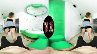VRLatina - Adorable Latin 19 Yo 1st ANAL VR