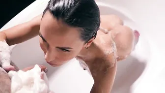 Lilu Moon have hard sex with his friend inside the hot tub