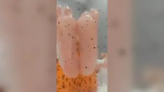 lolafuccbunny oiling her adorable foot
