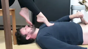 I just wanted a cup of tea but I ended up drinking cum instead