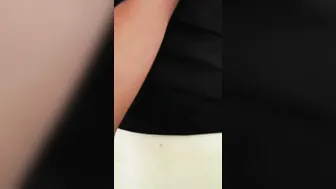 Mi amiga putita parte two que rico gime