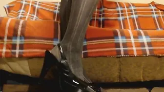 bondage higheels deadling fake-dick